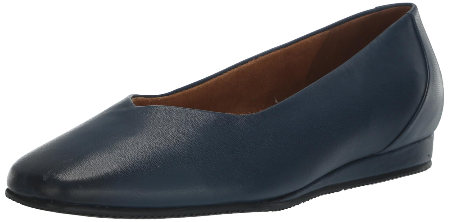 SoftWalk Women's Vellore